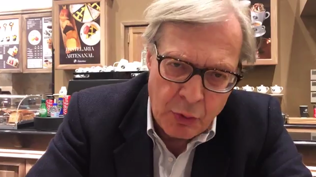 Ecco il video di Sgarbi che attacca un'insegnante del Fermi di Arona: "Indegna"