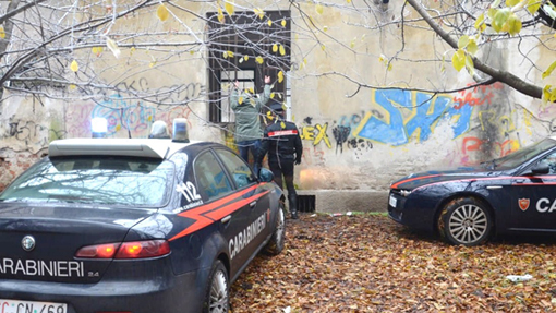 Rapinatore latitante arrestato nell'ex deposito demaniale