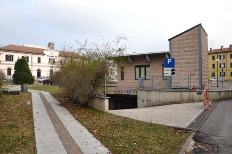 In consiglio i danni provocati dai vandalismi al parcheggio sotterraneo
