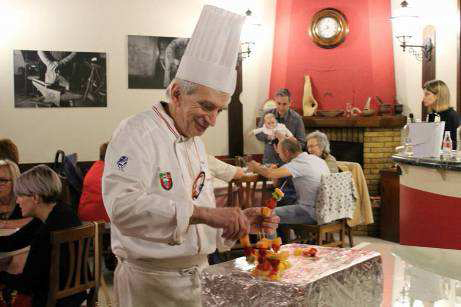 Seconda edizione della "Cena al contrario"