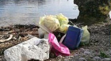 Legambiente presenta la catalogazione dei rifiuti raccolti sulle spiagge cittadine