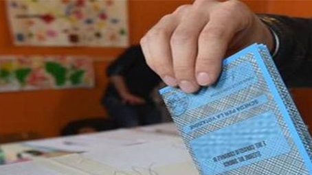 Elezioni amministrative: l'affluenza alle 19 nei comuni al voto