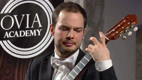 Armeno: giovedì l'inaugurazione del "Guitar Master Lago d'Orta 2018"