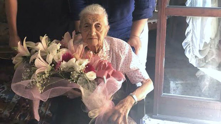 Centocinque candeline per la signora Annamaria