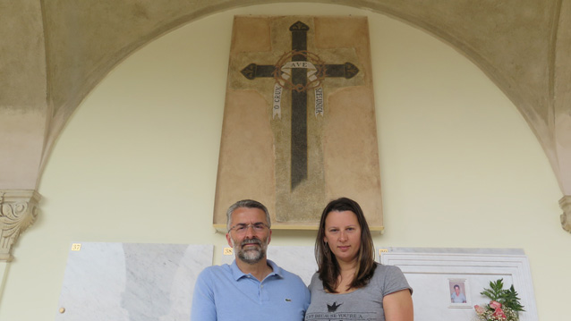 Invorio: ricollocata la croce del pittore "muto"