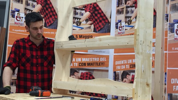 Mattley, lo youtuber del fai da te, ospite in città