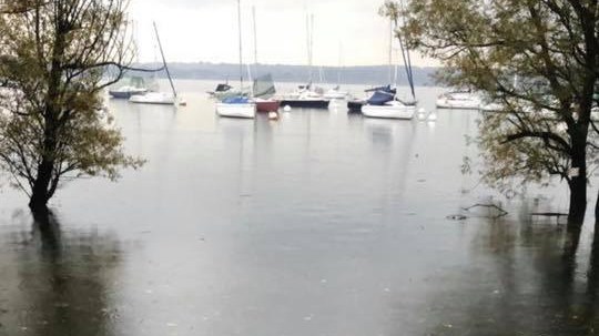 Lago: nessuna criticità nella notte, ma il livello continua a salire