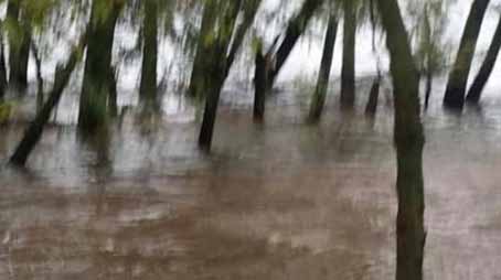 Possibile esondazione del lago: chiusura di alcune vie e apertura del Coc