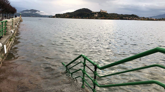 Il livello del lago ad Arona. Fotogallery