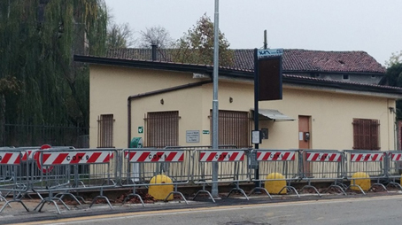 Trecate: iniziati i lavori al peso pubblico