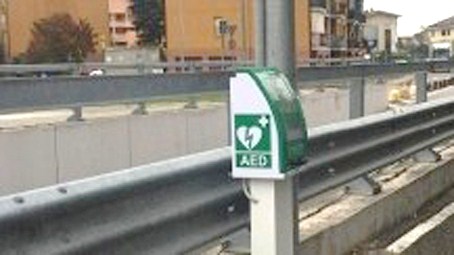 Trecate: collocati sei nuovi defibrillatori