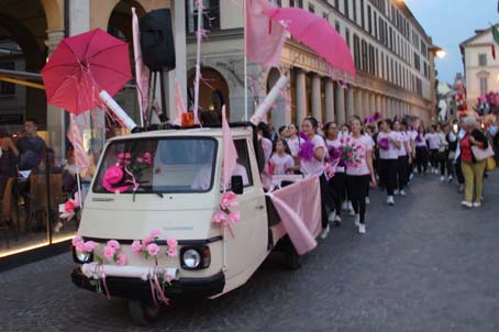 Partita la campagna "Nastro rosa" della Lilt
