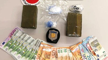 Trecate: la Polizia Locale sequestra un kg di stupefacenti e denaro. Un arresto