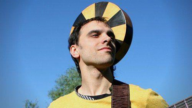 "Borgate dal vivo": a Castelletto, il reading  musicale di Orlando Manfredi