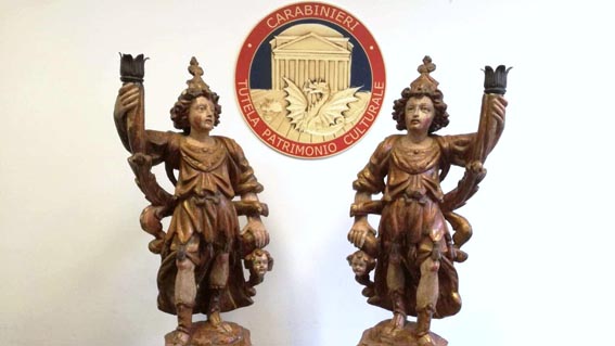 Riconsegnate alla Diocesi due statue lignee rubate nel vercellese