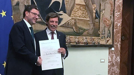 L'aronese Davide Zanchi nominato Cavaliere di Gran Croce