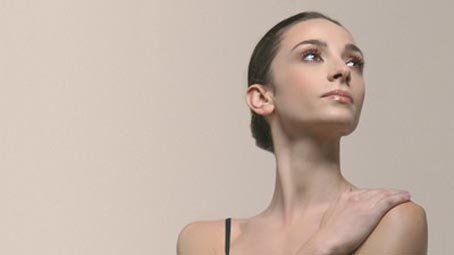 "Novara Dance Experience": prologo con Anbeta Toromani e Alessandro Macario