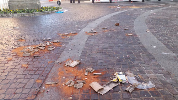 Borgomanero: nonostante l'ordinanza, petardi e botti per la città. Fotogallery