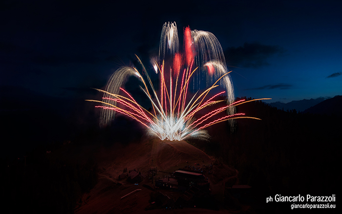 San Domenico: gran finale di Vette d'artificio e fiera “Enogastromenico”