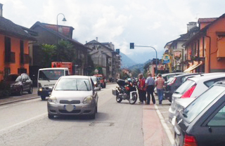 Incidente a Crevola tra auto e moto