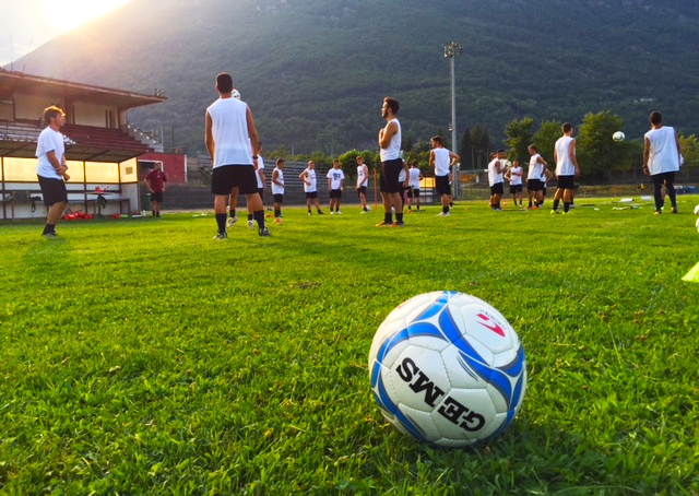 Primo giorno di ritiro per la Juve Domo. Castelnuovo: “Squadra da alta metà classifica”. Videointervista e fotogallery