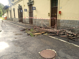 Degrado ad Iselle. Se questa è una stazione internazionale. Foto