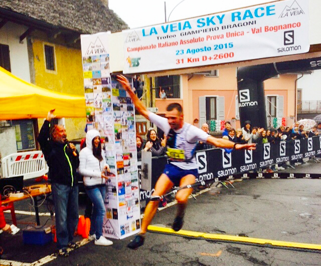 Stoppini vince la gara corta da 22 chilometri della Veia