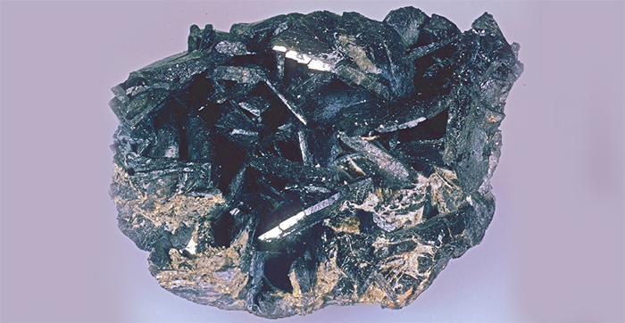 Nuove scoperte mineralogiche all’alpe Veglia: l'allanite, titanite e sinchisite