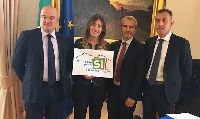 A Roma, con la ministra Boschi, Borghi offre il sostegno della montagna per il “si” al referendum