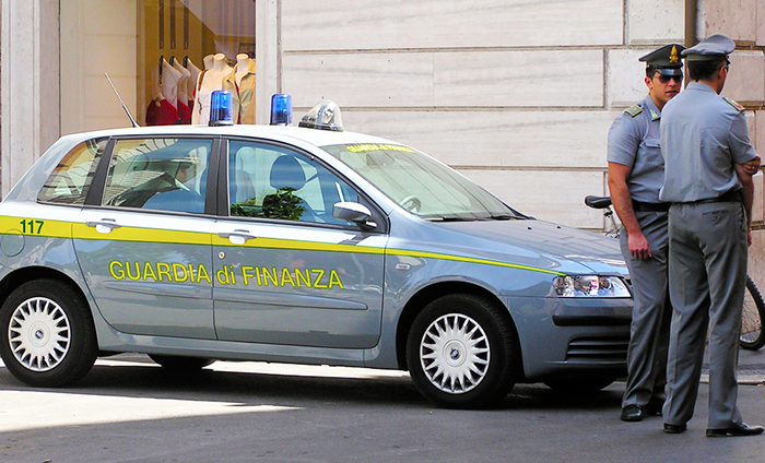 Avvocato”dimentica” di dichiarare 250 mila euro. La finanza lo inquisisce come evasore paratotale