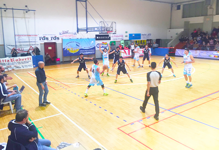 Poli Opposti alla grande contro il Ciriè, finisce 88-62. Foto