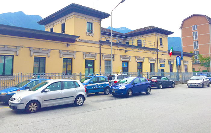 Rubano nottetempo alla Tigros domese durante il carico merci, presi