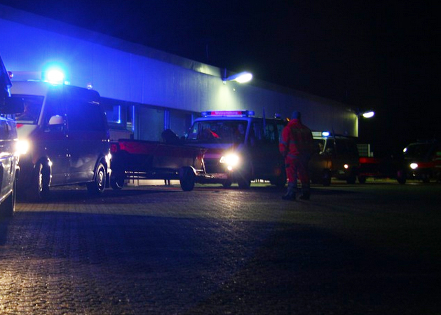 “Abbiamo visto una mongolfiera, si è spento il fuoco ed è precipitata”. Dalla Svizzera arriva un drone per le ricerche