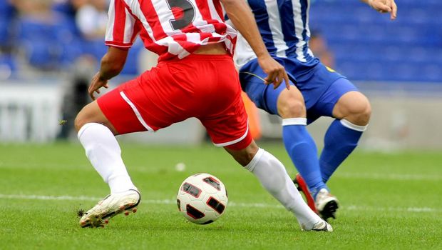 Calciatore troppo precoce fa perdere la sua squadra a tavolino