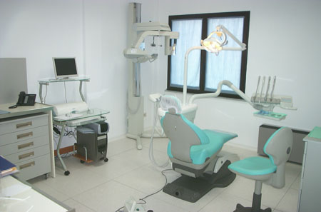 Dentista menomata dopo il test con il gas: nessun colpevole