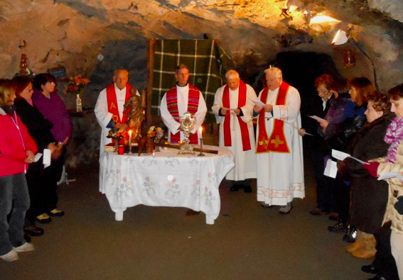 Messa nella miniera della Guja per Santa Barbara