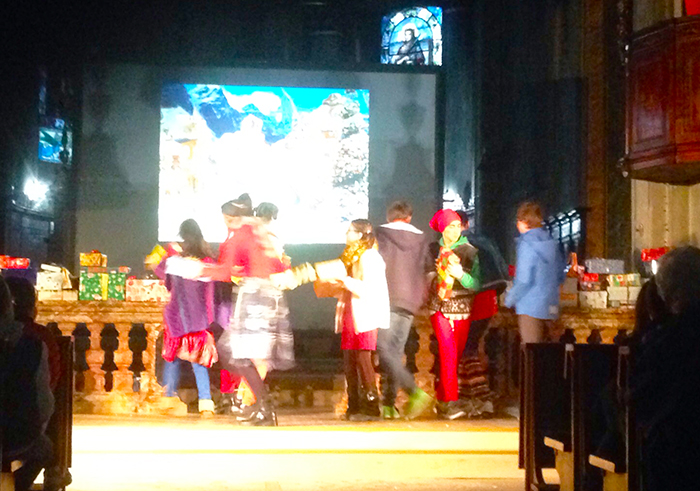 I “Nuovi talenti” in Collegiata con il Natale dei fratelli Grinch. Fotogallery