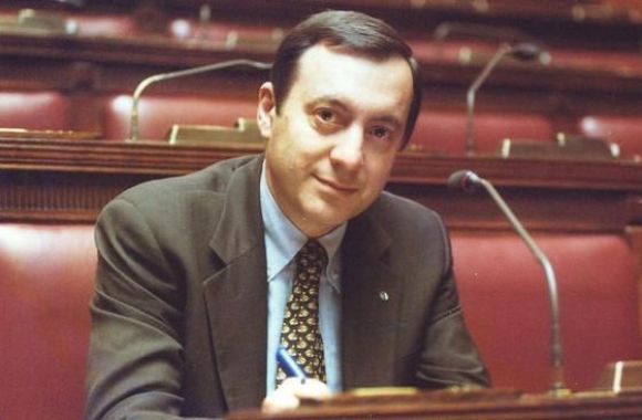 Firmopoli, Zacchera tra firme false, “trasportate”, il corvo e la civetta