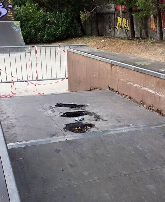 Pista da skateboard vandalizzata e inutilizzabile