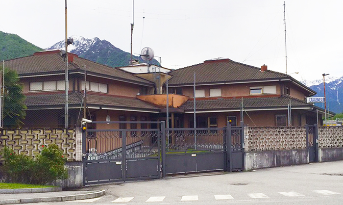Indigente tedesco in stato confusionale per le vie domesi. Avvisato il Ciss