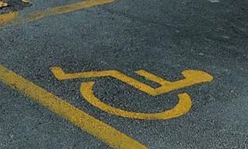 Permessi di sosta disabili: “meno burocrazia”