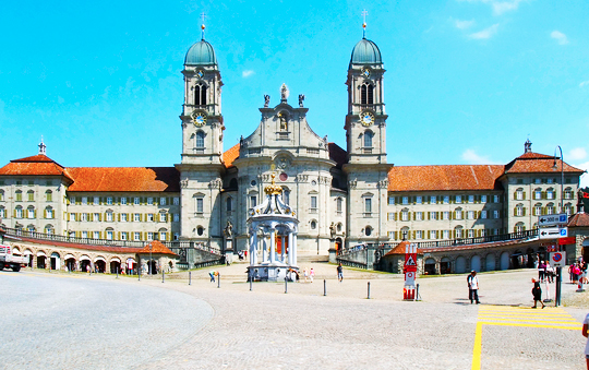 I “walser del sud” di Formazza uniti nel weekend con la comunità del Santuario di Einsiedeln