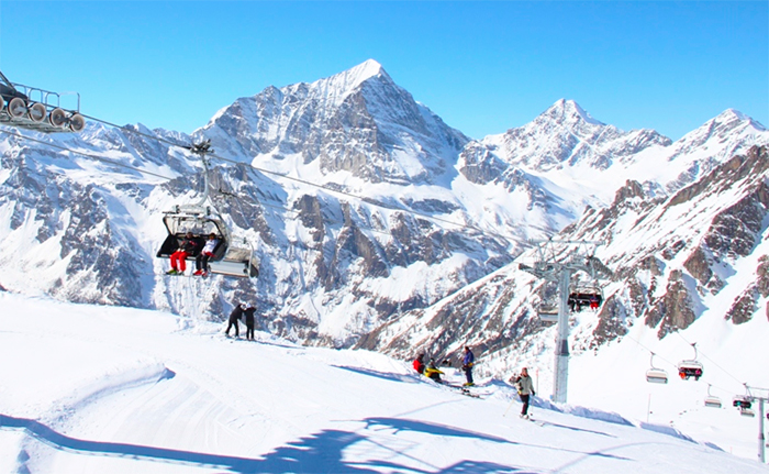 Neve senza frontiere. Un abbonamento unico per San Domenico ed il comprensorio dell' Aletsch