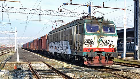 Milano-Domo: un treno su due è in ritardo