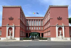 Doping, maxisqualifiche nel Vco: 7 anni a un farmacista, 6 e 2 a due sportivi