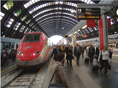 L'odissea dei pendolari Domo-Milano: guasto in stazione, ritardi di due ore