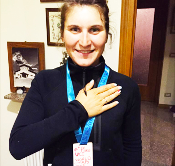 Elisa Longo Borghini campionessa di simpatia con la “medaglia di legno”